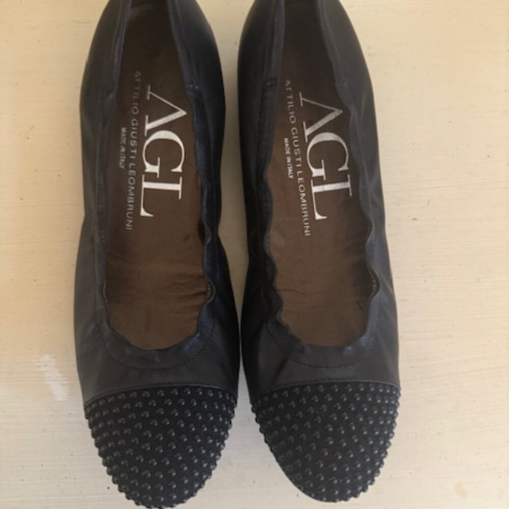AGL Attilio Giusti Leombruni 'Blakely' Studded Cap Toe Flat